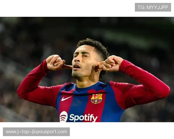 巴萨拉菲尼亚左脚抽射直挂死角